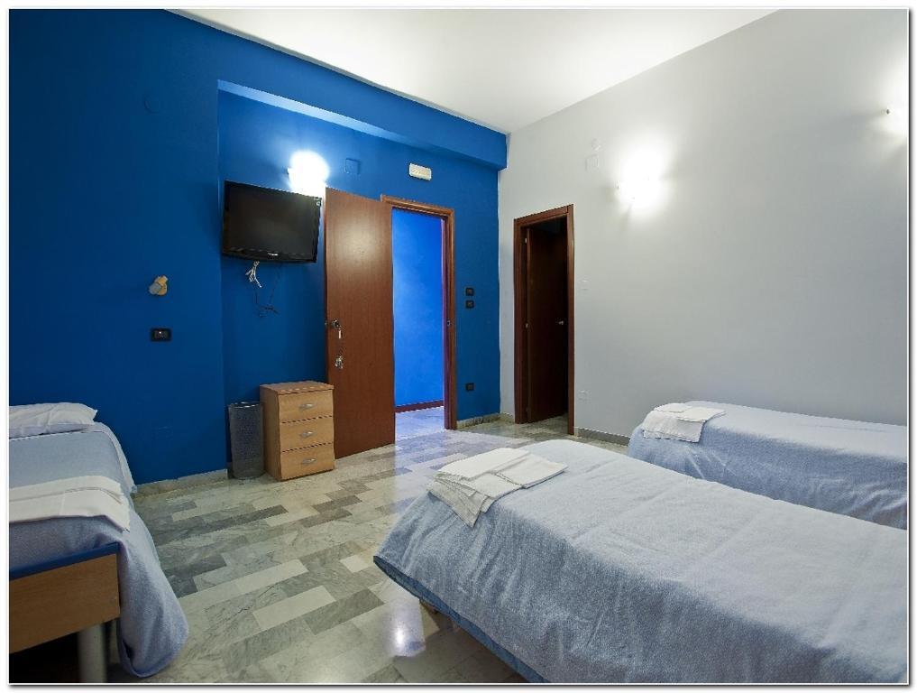צ'ריניולה Hotel Veronese חדר תמונה