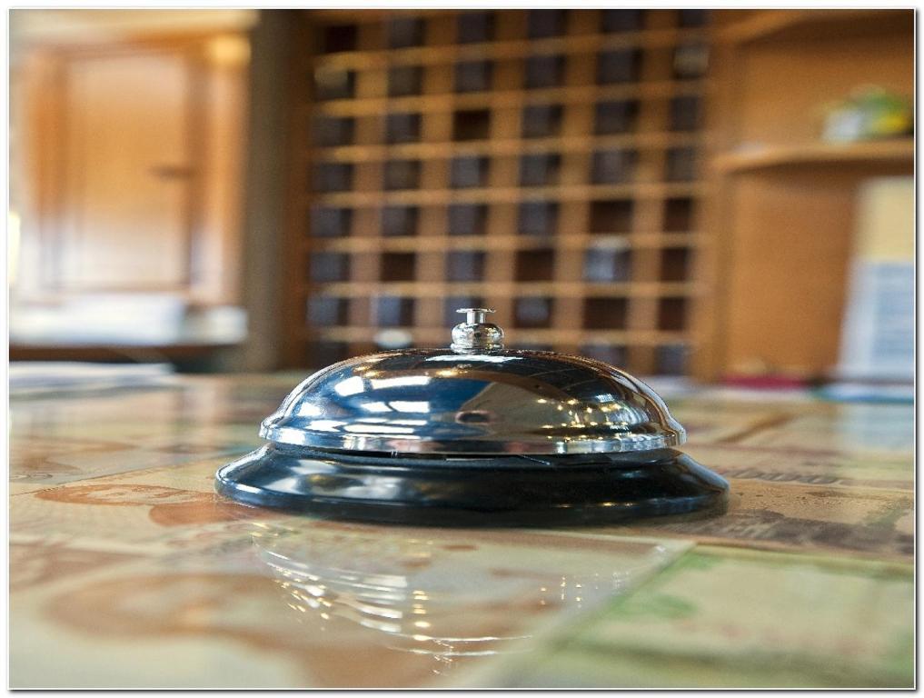 צ'ריניולה Hotel Veronese מראה חיצוני תמונה