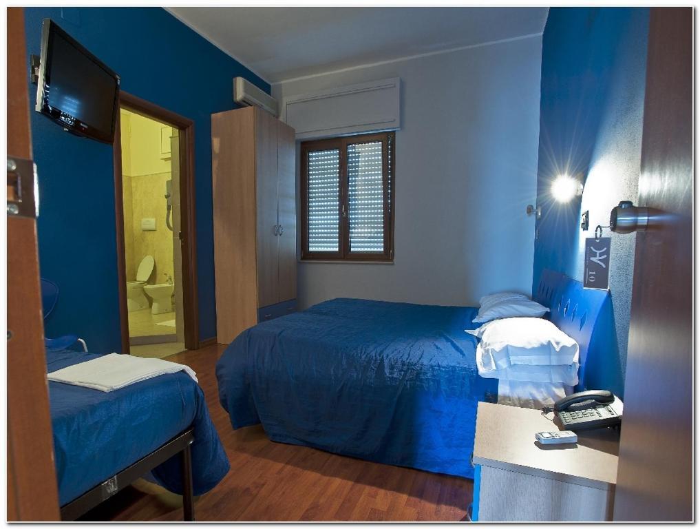 צ'ריניולה Hotel Veronese מראה חיצוני תמונה