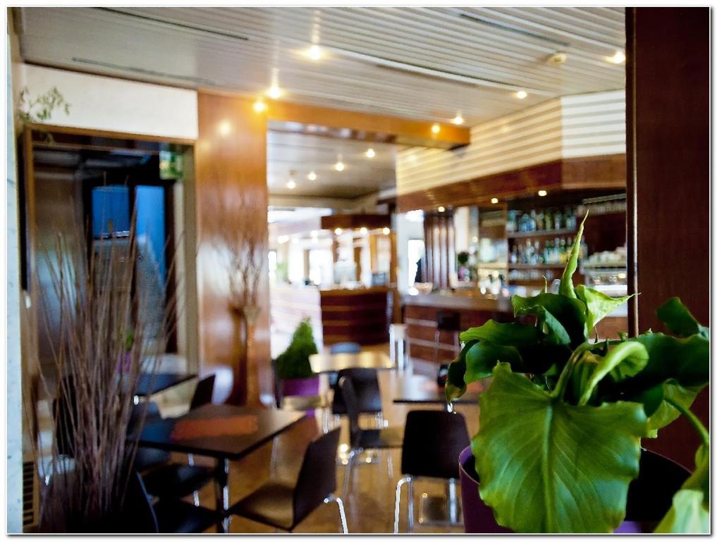 צ'ריניולה Hotel Veronese מראה חיצוני תמונה