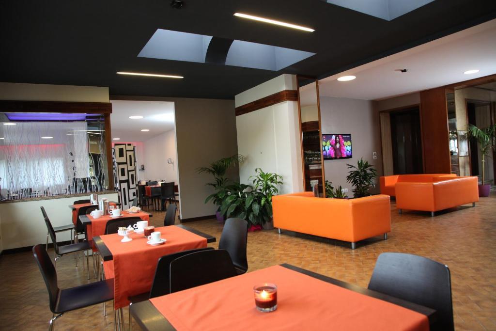 צ'ריניולה Hotel Veronese מראה חיצוני תמונה
